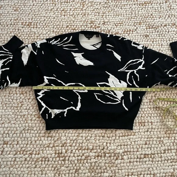 Ted Baker London Cropped Knit Sweater Size 2 or US 6 - Picture 7 of 13